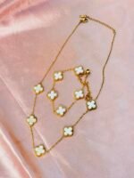 Van cleef 5 clover bracelet & necklace - Image 2
