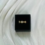 Alhambra Pave Clover Link Gold Ring