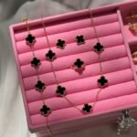 Van Cleef Black & Gold Set