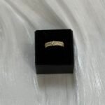 Scalloped Sparkle Band